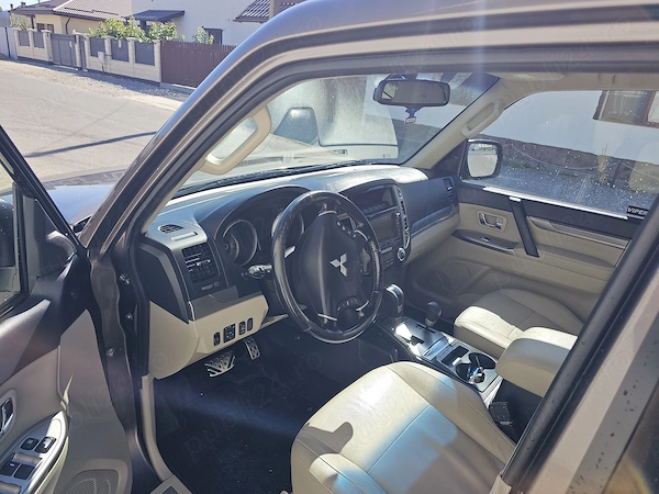 MITSUBISHI Pajero 2017 — imagine 5