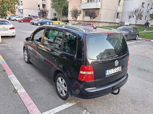 VOLKSWAGEN Touran 2006 — imagine 2