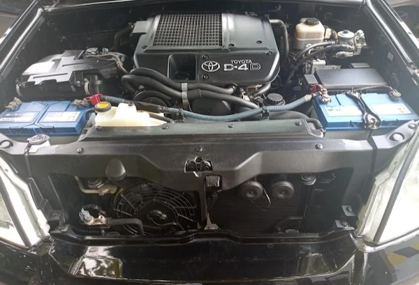 TOYOTA Land Cruiser