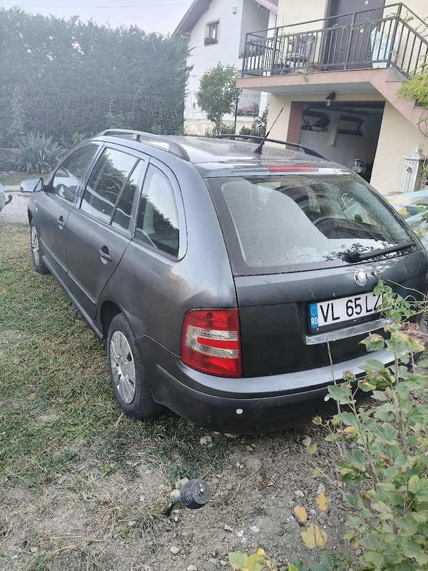 SKODA Fabia 2005 — imagine 3