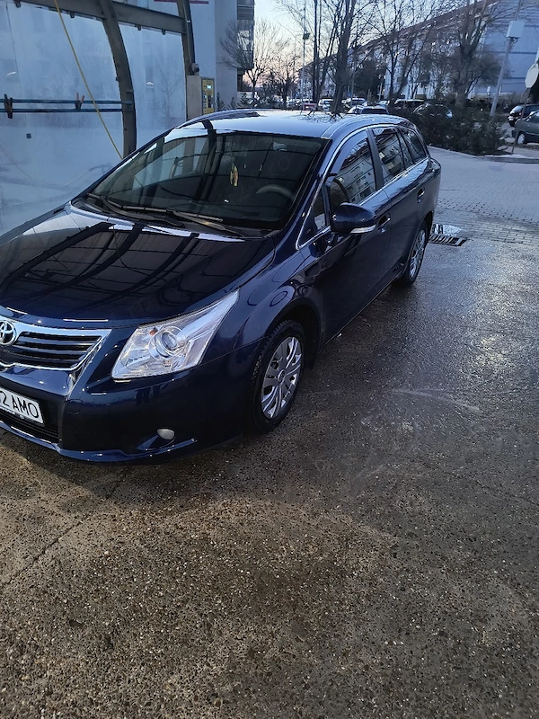 TOYOTA Avensis 2011 — imagine 3
