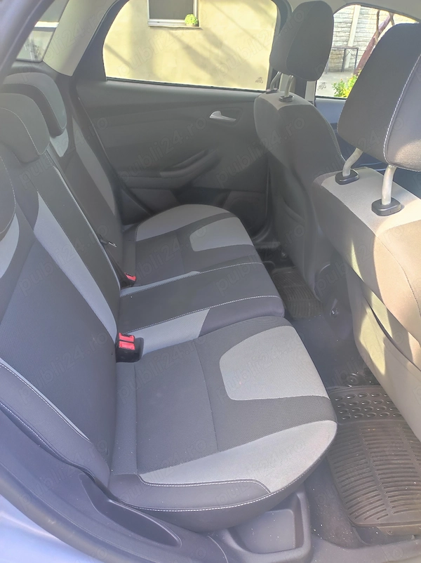 FORD Focus 2012 — imagine 5