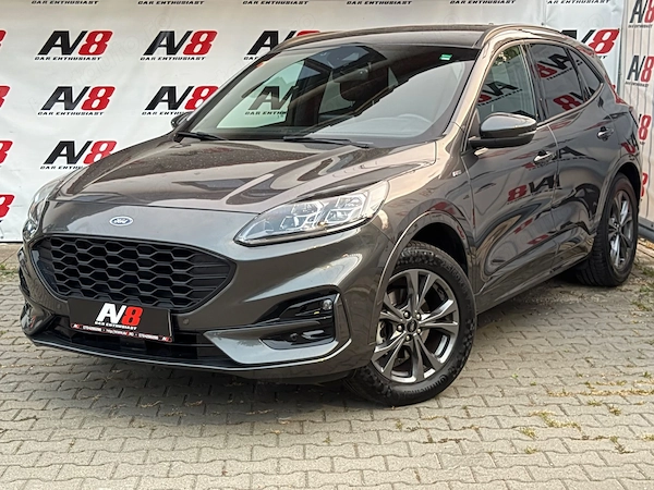 FORD Kuga 2022 — imagine 2
