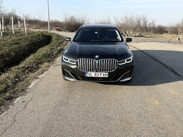 BMW 7 Series 2020 — imagine 5