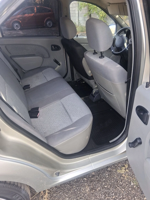 DACIA Logan 2006 — imagine 6