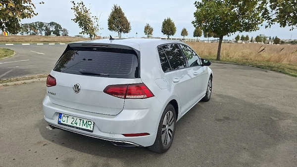 VOLKSWAGEN Golf 2018 — imagine 2