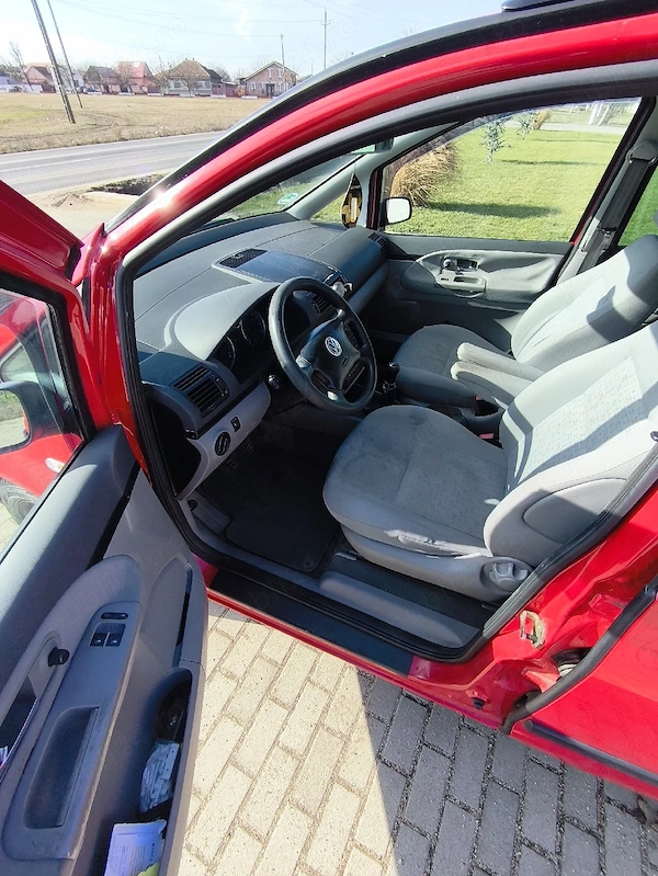 VOLKSWAGEN Sharan 2002 — imagine 4