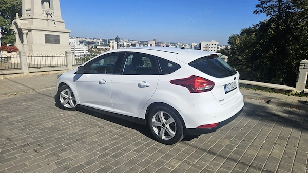FORD Focus 2015 — imagine 3