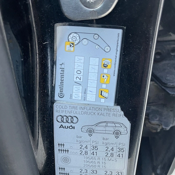 AUDI A4 2004 — imagine 9