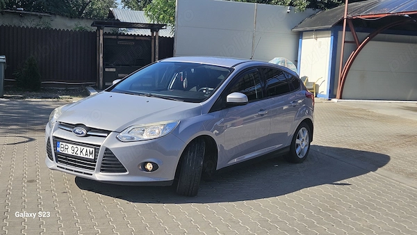 FORD Focus 2011 — imagine 2