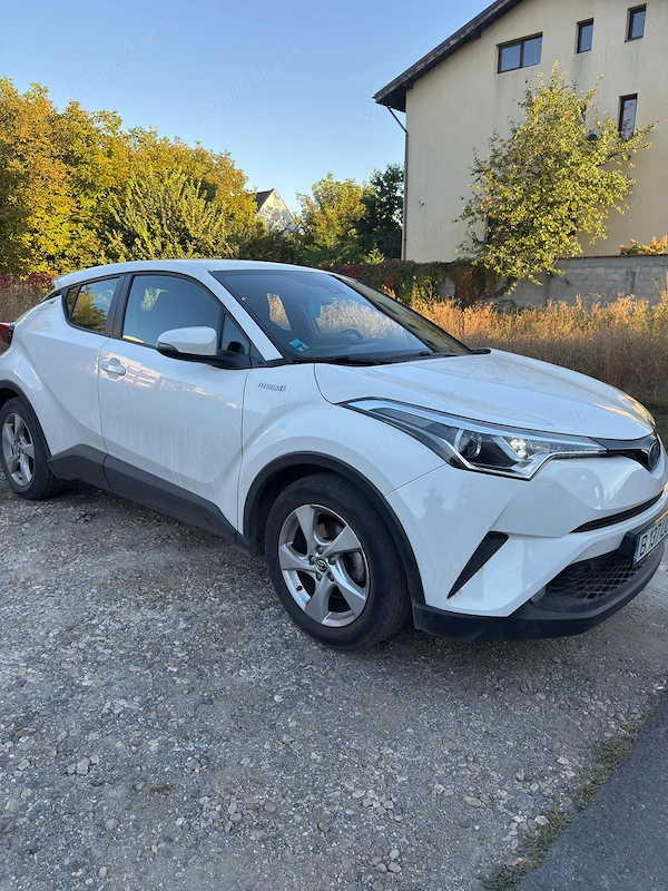 Vand Toyota C-HR 1.8 Hybrid 72 kW primul proprietar
