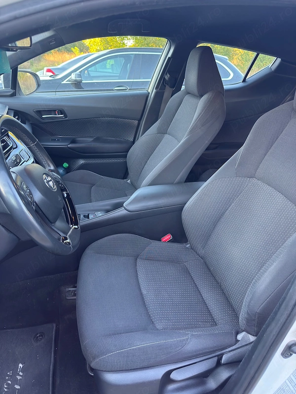 TOYOTA C-HR 2019 — imagine 6