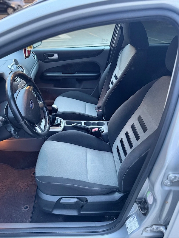FORD Focus 2010 — imagine 3
