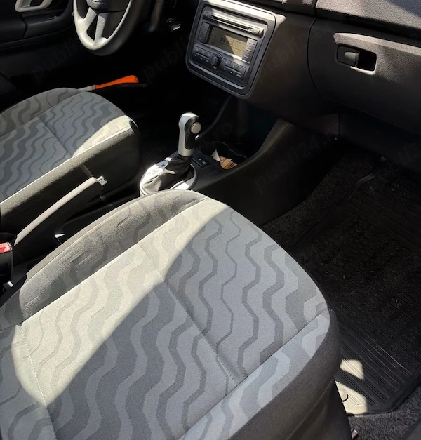 SKODA Fabia 2009 — imagine 4