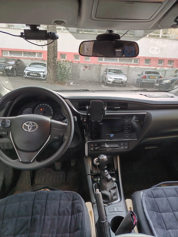 TOYOTA Auris 2016 — imagine 8