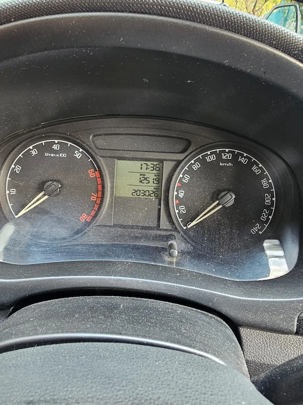 SKODA Fabia 2009 — imagine 5