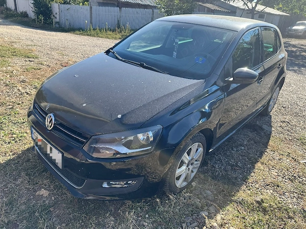 VOLKSWAGEN Polo 2012 — imagine 2