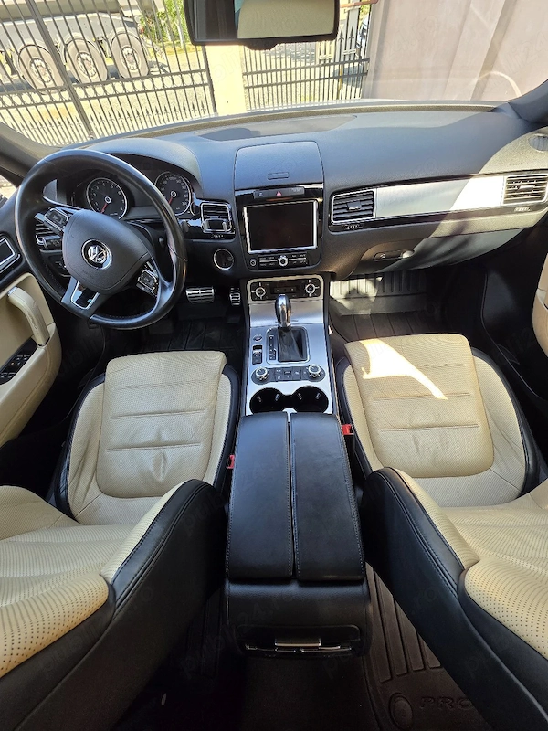 VOLKSWAGEN Touareg 2012 — imagine 6