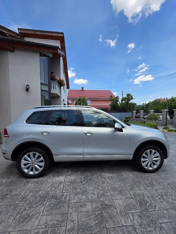 VOLKSWAGEN Touareg 2012 — imagine 3