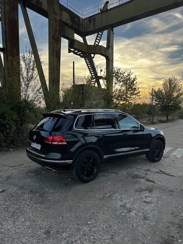 VOLKSWAGEN Touareg 2018 — imagine 4