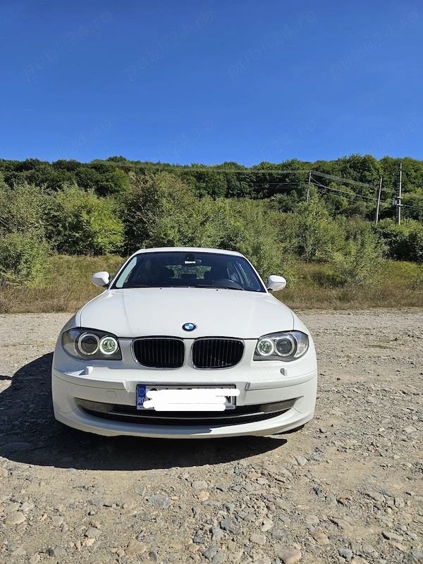 BMW 1 Series 2011 — imagine 5