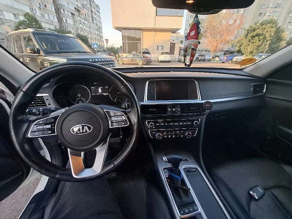 KIA Optima 2019 — imagine 9