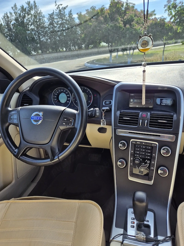 VOLVO XC60 2012 — imagine 6