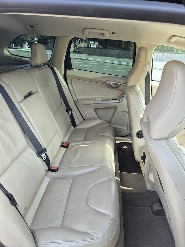 VOLVO XC60 2012 — imagine 5