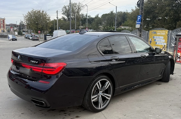 BMW 7 Series 2017 — imagine 7