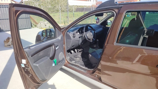 DACIA Duster 2012 — imagine 8