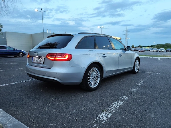 AUDI A4 2012 — imagine 3