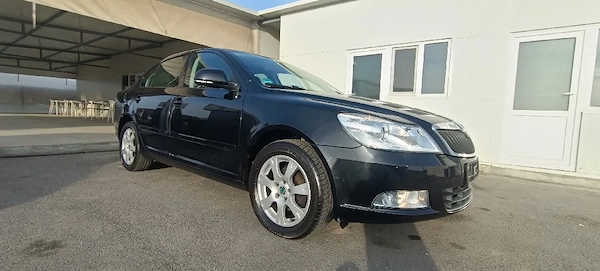 SKODA Octavia 2010 — imagine 5