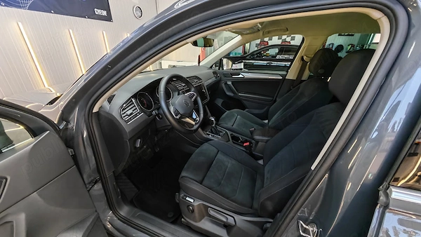 VOLKSWAGEN Tiguan 0 — imagine 5