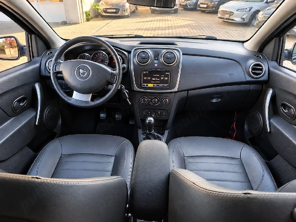 DACIA Sandero Stepway 2014 — imagine 4