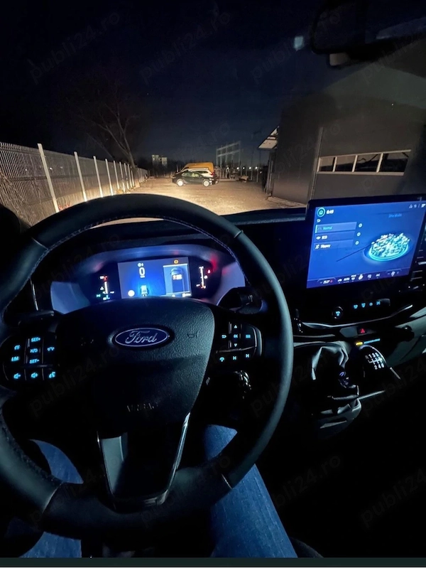 FORD Transit 2024 — imagine 8