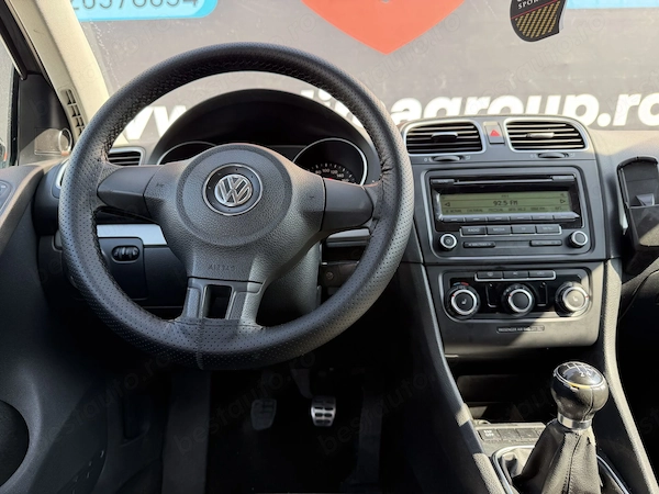 VOLKSWAGEN Golf 2010 — imagine 9