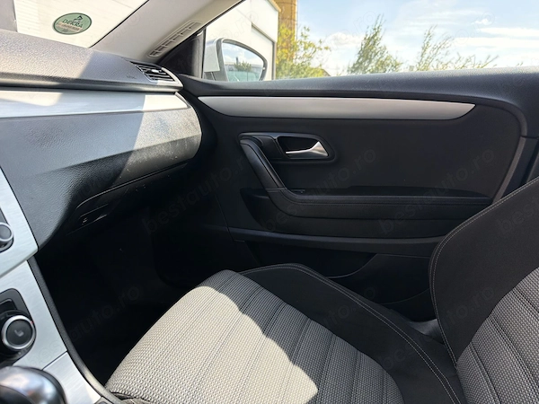VOLKSWAGEN Passat CC 2013 — imagine 17