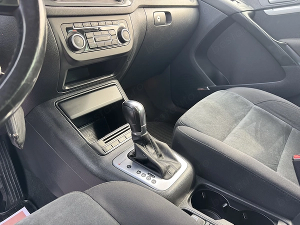 VOLKSWAGEN Tiguan 2012 — imagine 16