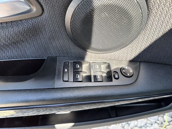 BMW 3 Series 2010 — imagine 13