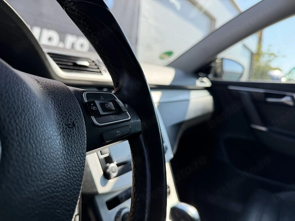 VOLKSWAGEN Passat 2013 — imagine 17