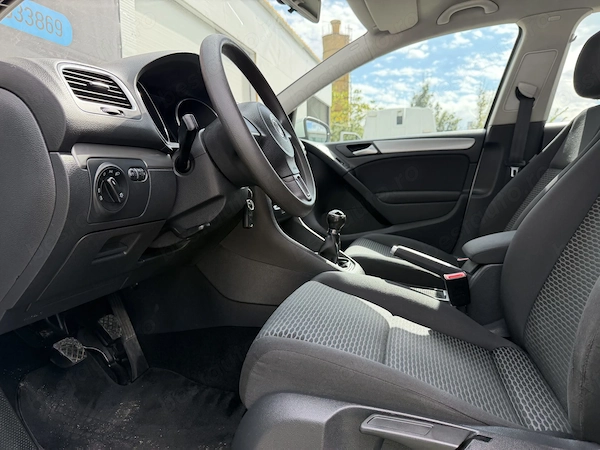 VOLKSWAGEN Golf 2009 — imagine 17