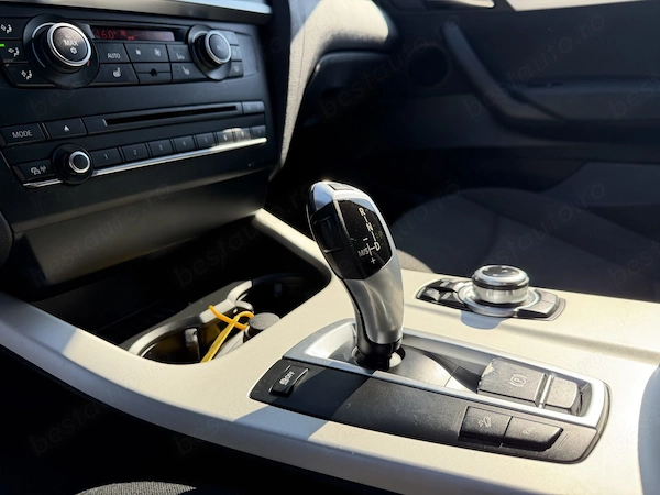 BMW iX3 2011 — imagine 17