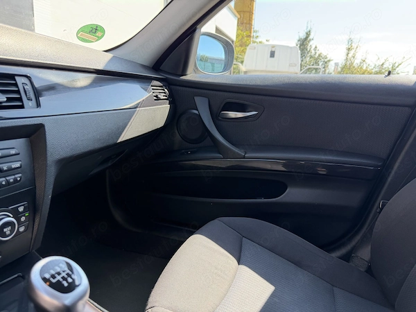 BMW 3 Series 2010 — imagine 16