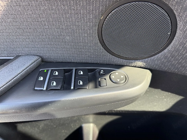BMW iX3 2011 — imagine 16