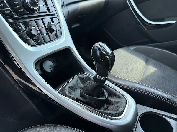OPEL Astra 2014 — imagine 13