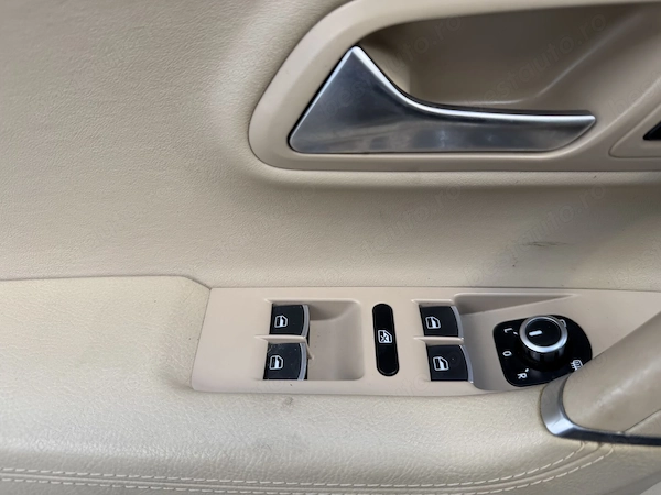 VOLKSWAGEN Passat CC 2013 — imagine 12