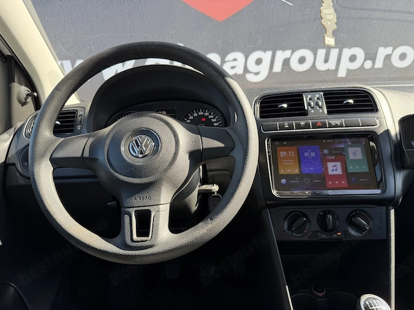 VOLKSWAGEN Polo 2012 — imagine 10