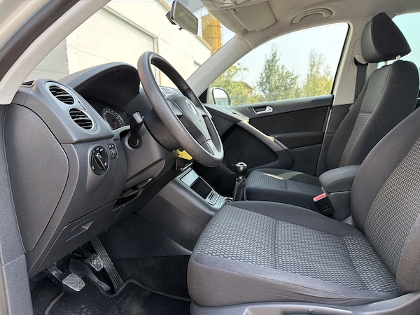 VOLKSWAGEN Tiguan 2009 — imagine 17