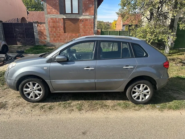 RENAULT Koleos