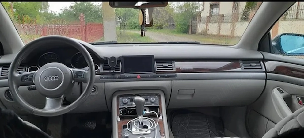 AUDI A8 2005 — imagine 1